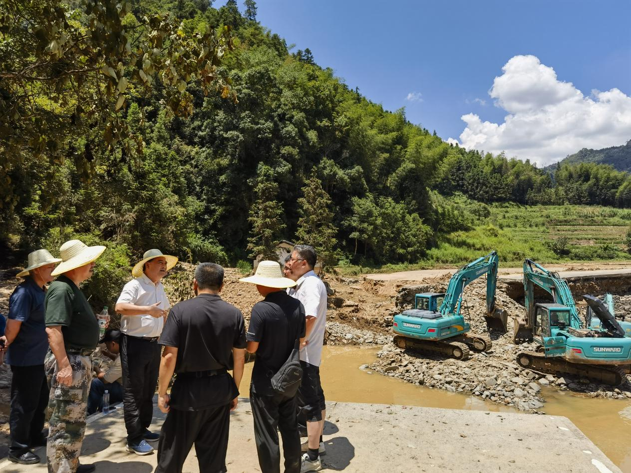 恒峰g22智能赶赴资兴，，，，，，共筑抗灾抢险防地