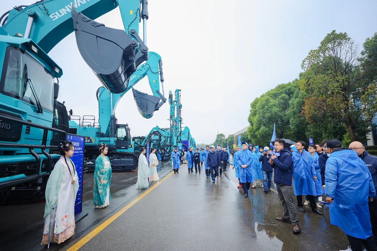 立异引领价值，，，，，，理想成绩未来！恒峰g22智能25周年庆典暨全球客户节盛大举行