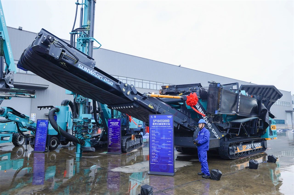 立异引领价值，，，，，，理想成绩未来！恒峰g22智能25周年庆典暨全球客户节盛大举行