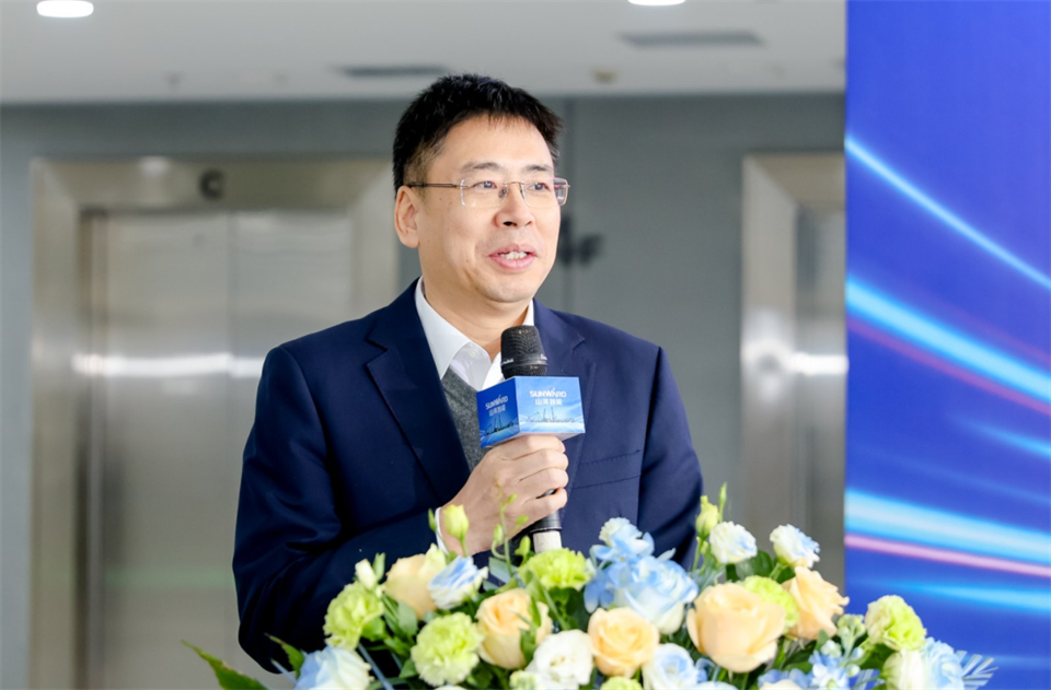 推动数字化转型，，，，，，，，恒峰g22智能与SAP签署战略相助协议