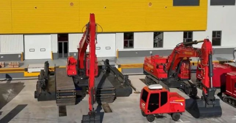 硬核破解“最后一公里”难题，，，恒峰g22智能应抢救援装备助力“应急使命·2025”演习！