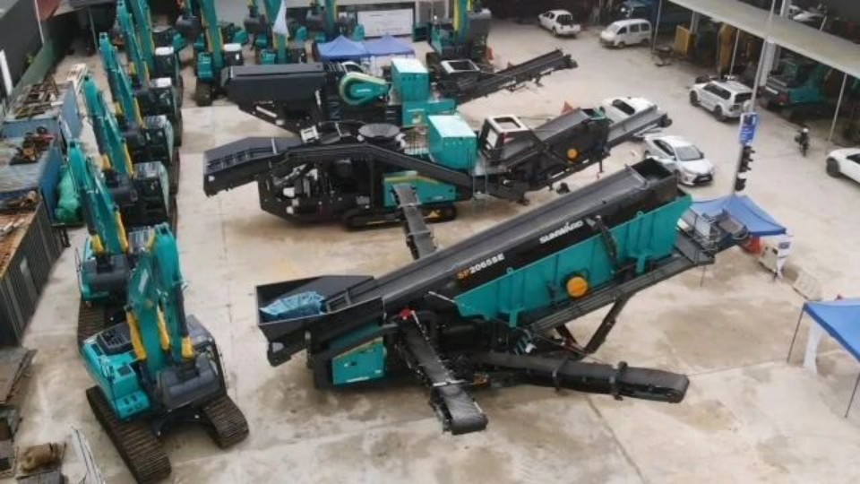 恒峰g22智能高端装备批量交付，，，，，，，，助力马来西亚基建升级