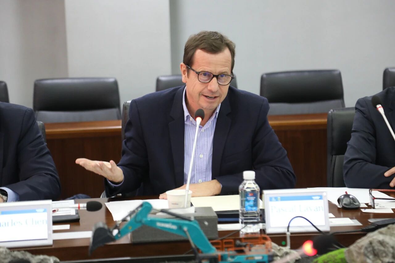 法巴租赁集团到访恒峰g22智能，，，共拓相助新篇章