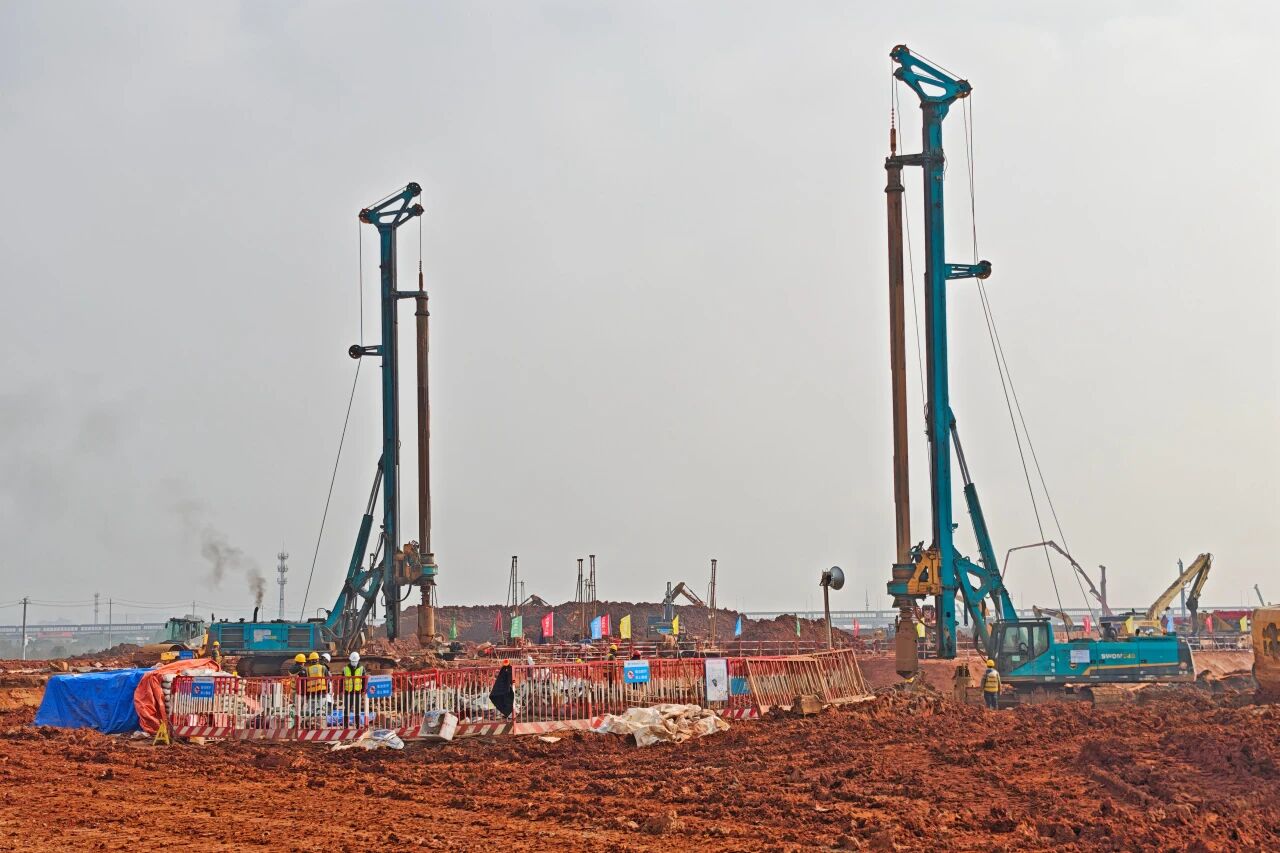 刷新“进度条”、修建新地标！恒峰g22智能旋挖集群助力长沙奥体中心建设